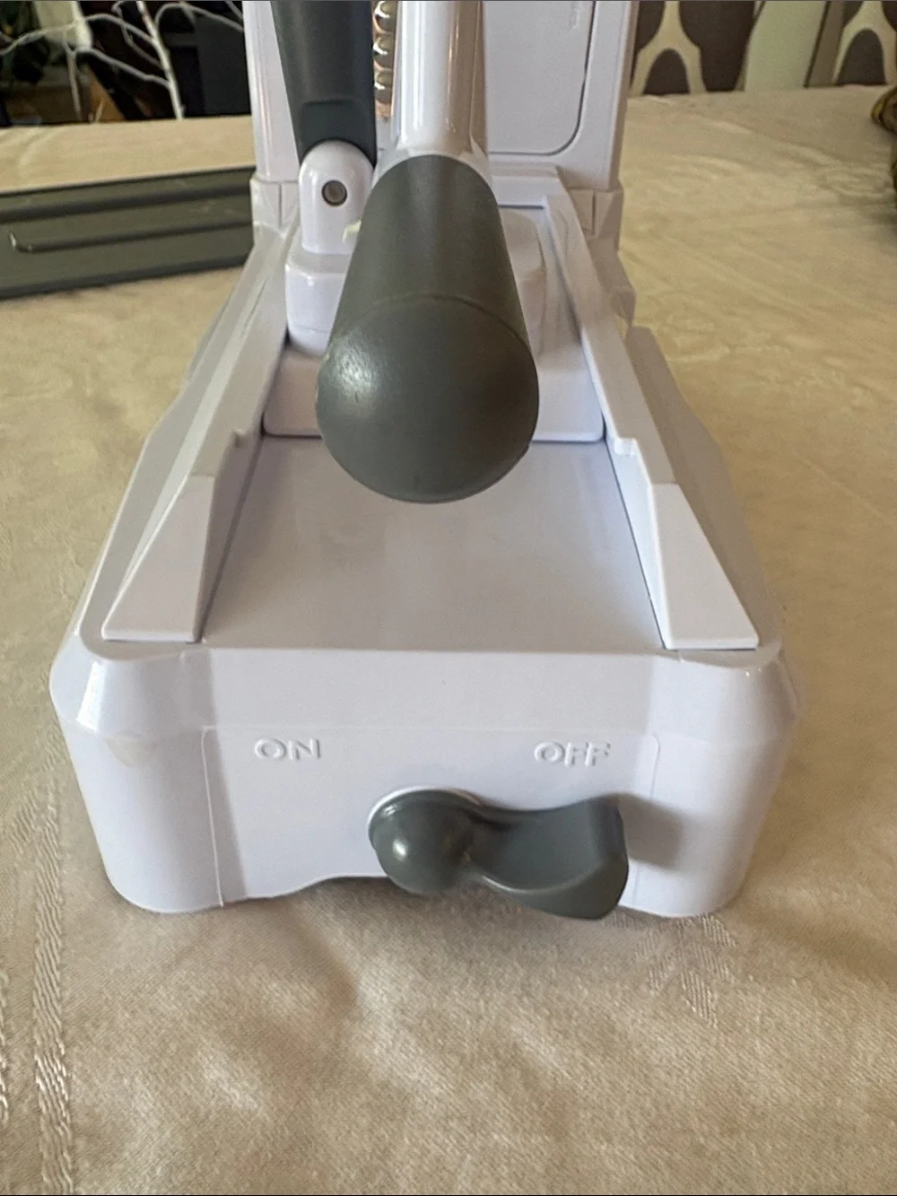Spiralizer Vegetable Slicer with Hand Crank - White/Grey